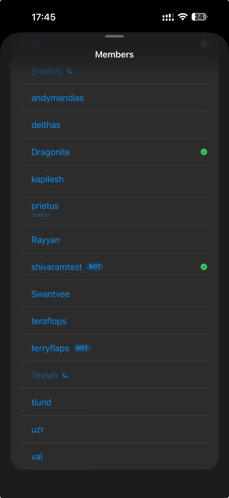 iPhone: channel member list with operator badges, away status and bot labels